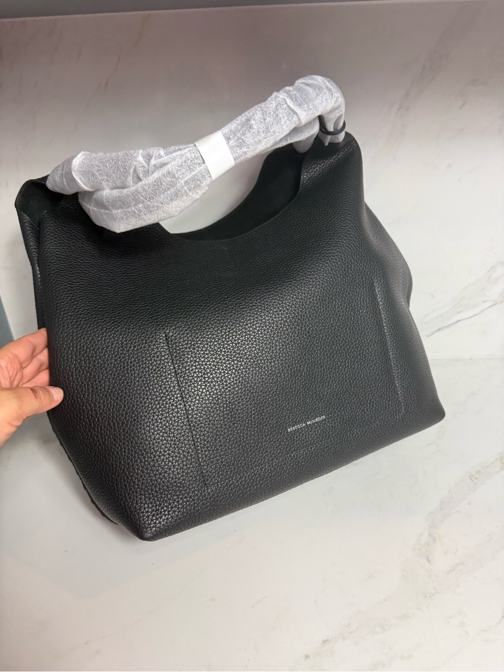 NWT Rebecca Minkoff Darren Signature Carryall in black hobo - Picture 5 of 10
